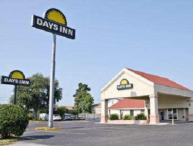 Americas Best Value Inn Conroe Esterno foto